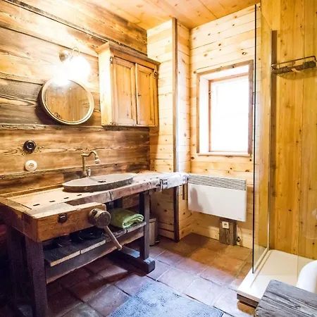 Almhuette Hirschfisch * Bodensdorf