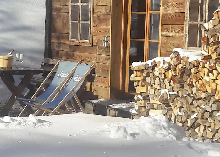 Almhuette Hirschfisch Domek alpejski Bodensdorf